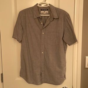 Old Navy grey slim fit short sleeve button down shirt.